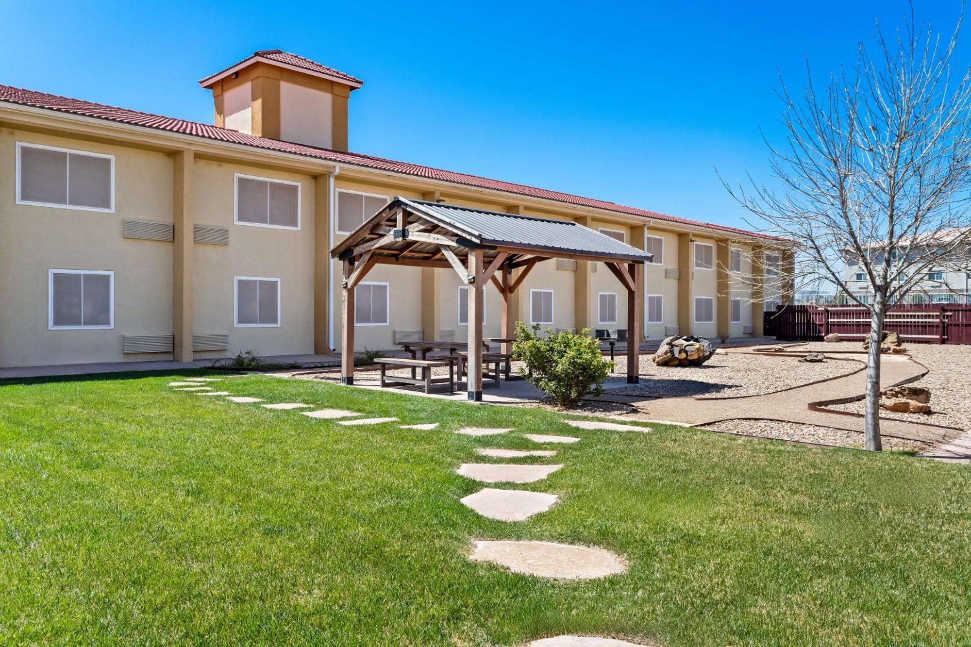 Comfort Inn Santa Rosa On Route 66 エクステリア 写真
